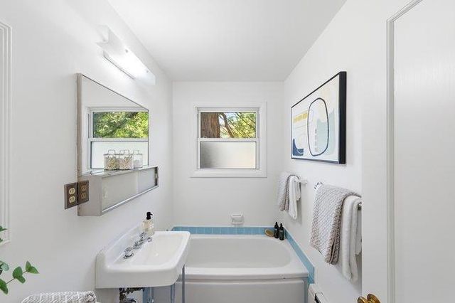 1561 Virginia Avenue, Redwood City, CA 94061