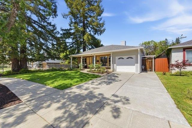 1561 Virginia Avenue, Redwood City, CA 94061