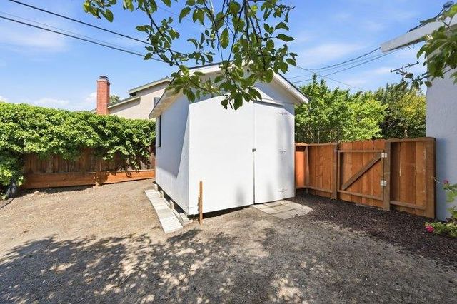 1561 Virginia Avenue, Redwood City, CA 94061