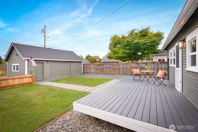 1924 4th Street, Marysville, WA 98270