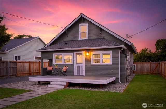 1924 4th Street, Marysville, WA 98270