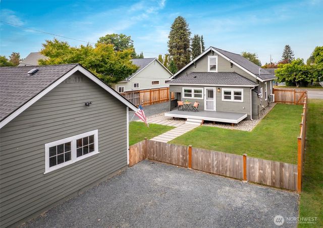 1924 4th Street, Marysville, WA 98270