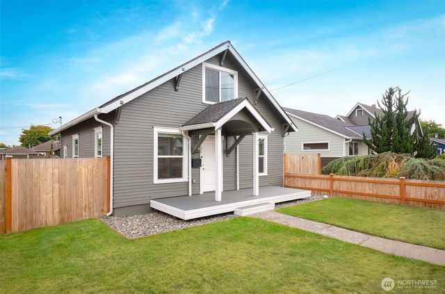 1924 4th Street, Marysville, WA 98270