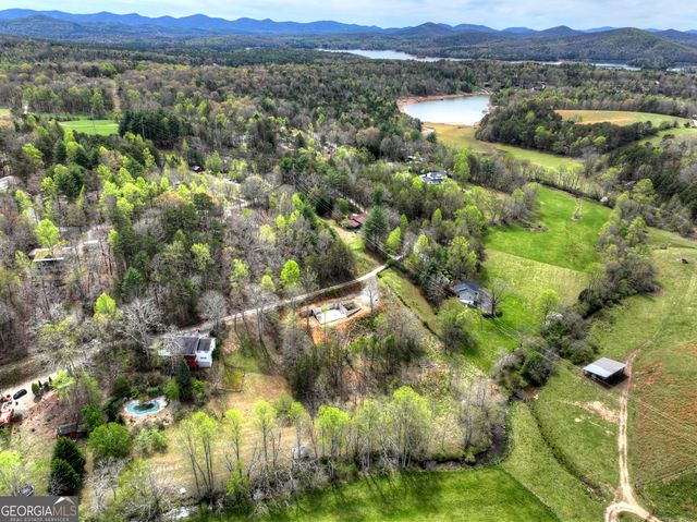 139 Cedar Lane, Blairsville, GA 30512