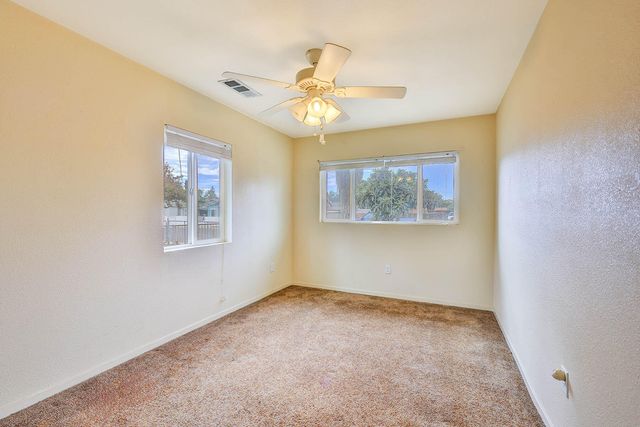 176 Manzanillo Street, Woodlake, CA 93286