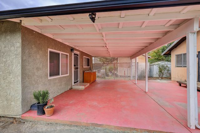 176 Manzanillo Street, Woodlake, CA 93286