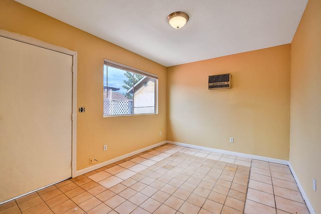 176 Manzanillo Street, Woodlake, CA 93286