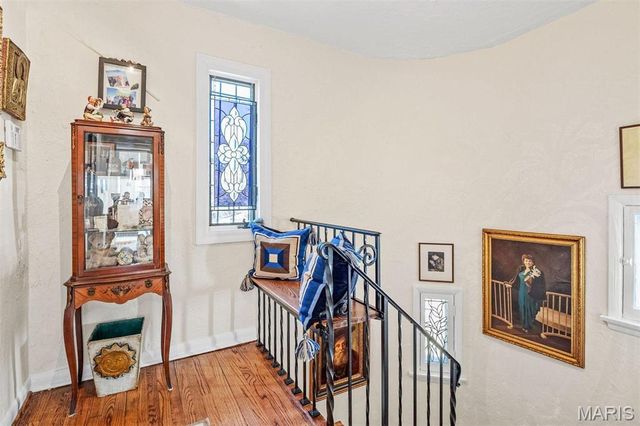 444 Carswold Drive, Clayton, MO 63105