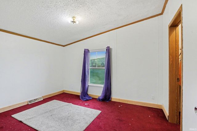 60076 County Road 9, Elkhart, IN 46517
