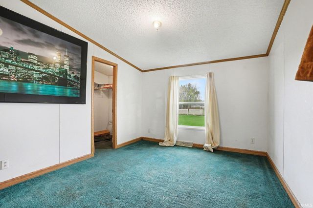 60076 County Road 9, Elkhart, IN 46517