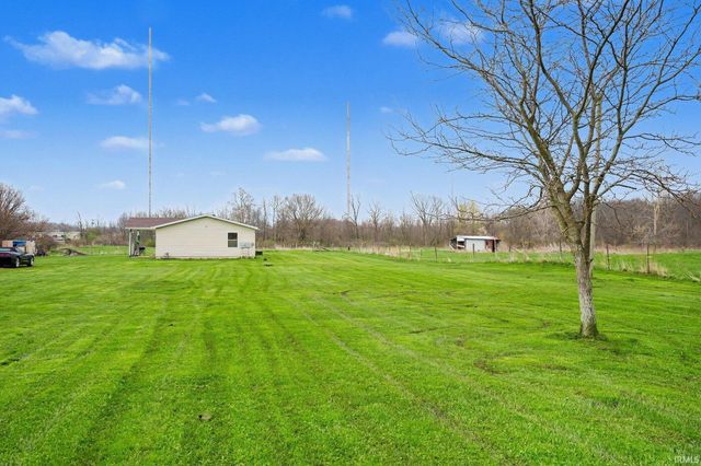 60076 County Road 9, Elkhart, IN 46517