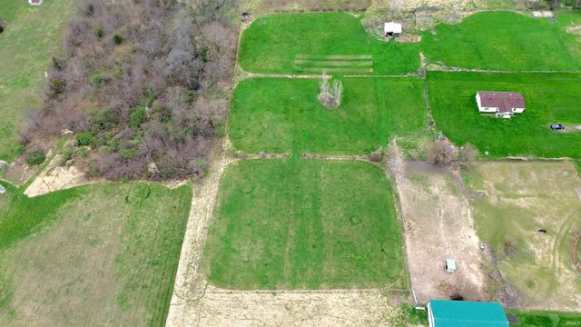 60076 County Road 9, Elkhart, IN 46517