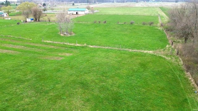 60076 County Road 9, Elkhart, IN 46517