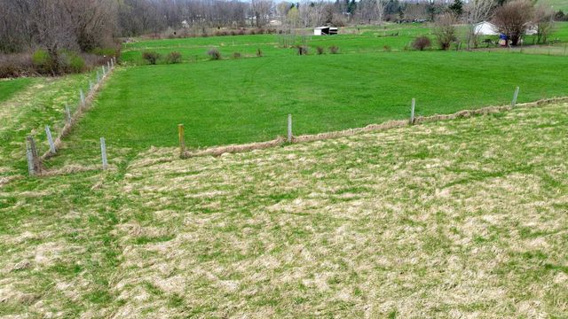 60076 County Road 9, Elkhart, IN 46517