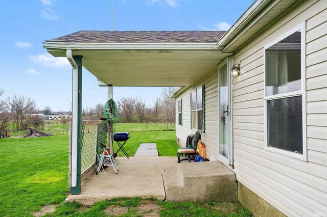 60076 County Road 9, Elkhart, IN 46517