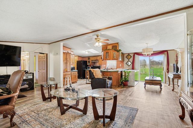 60076 County Road 9, Elkhart, IN 46517