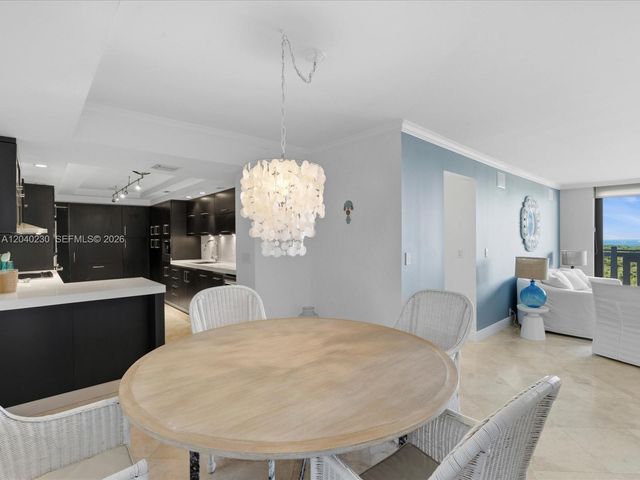 1121 Crandon Blvd E1205, Key Biscayne, FL 33149