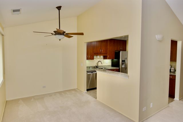 1047 AUBURN Lane 1047, Buffalo Grove, IL 60089