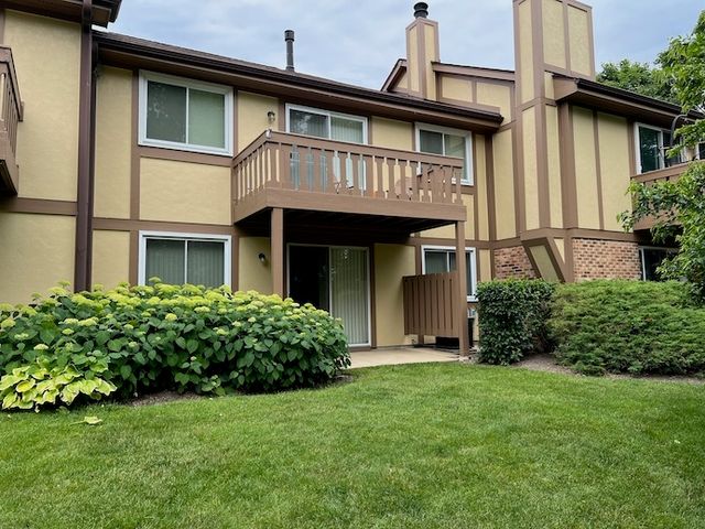 1047 AUBURN Lane 1047, Buffalo Grove, IL 60089