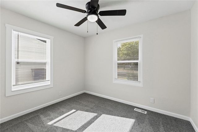 1323 E 21st Street, Lawrence, KS 66046