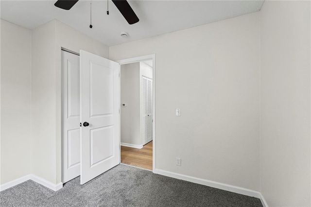 1323 E 21st Street, Lawrence, KS 66046