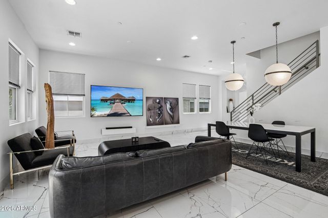 3200 N 39th Street 28, Phoenix, AZ 85018