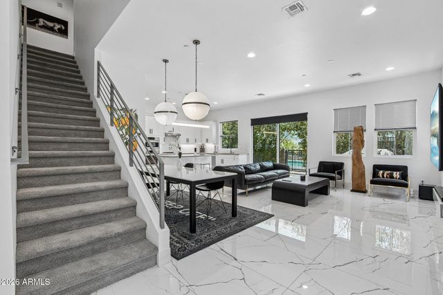 3200 N 39th Street 28, Phoenix, AZ 85018