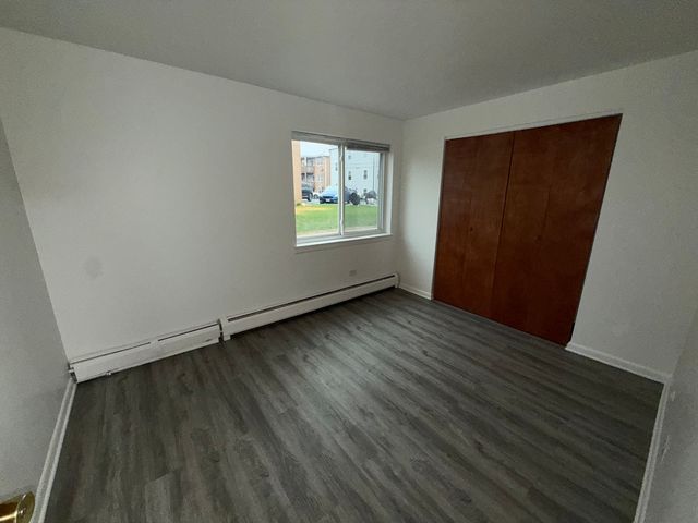 9595 Maple Drive GN, Rosemont, IL 60018