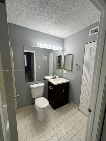 631 Lyons Rd 12201, Coconut Creek, FL 33063