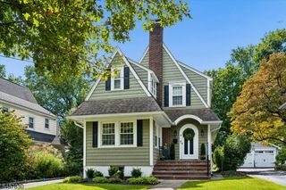 19 Fairview Ave, Glen Rock Boro, NJ 07452