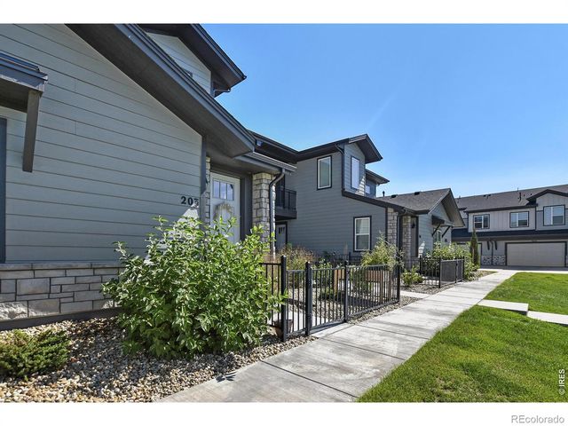 6826 School House Drive 203, Timnath, CO 80547