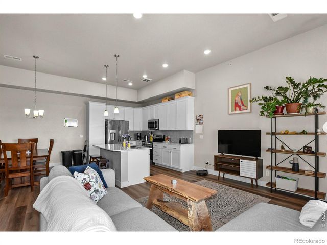 6826 School House Drive 203, Timnath, CO 80547