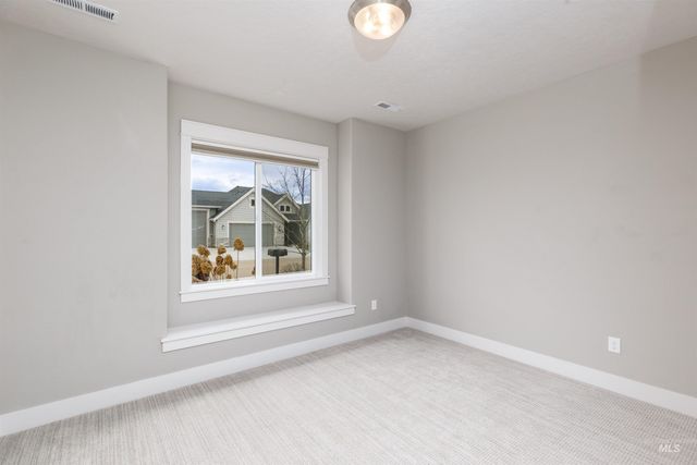 1618 W Tenzing St, Nampa, ID 83686