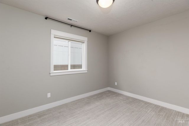 1618 W Tenzing St, Nampa, ID 83686