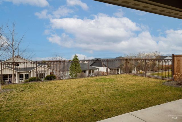 1618 W Tenzing St, Nampa, ID 83686