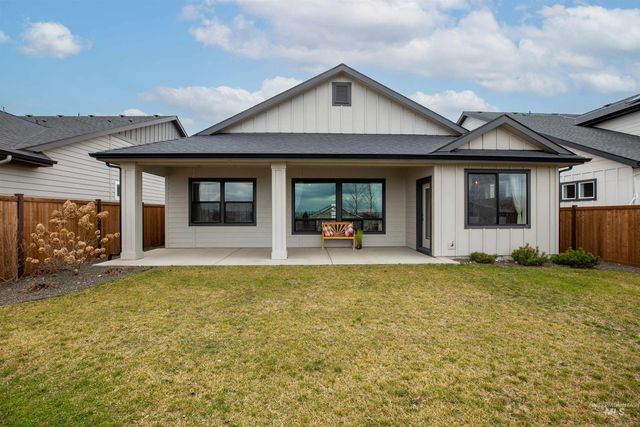 1618 W Tenzing St, Nampa, ID 83686