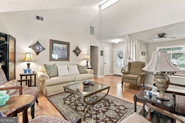 508 Raintree Hill, Peachtree City, GA 30269