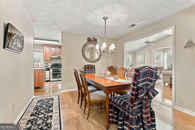 508 Raintree Hill, Peachtree City, GA 30269