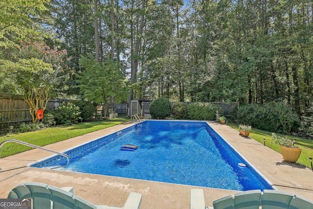 508 Raintree Hill, Peachtree City, GA 30269