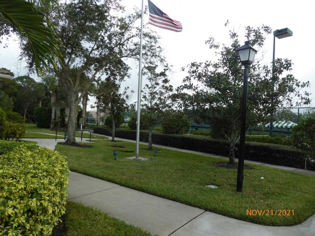 8984 SE Hawks Nest Court, Hobe Sound, FL 33455