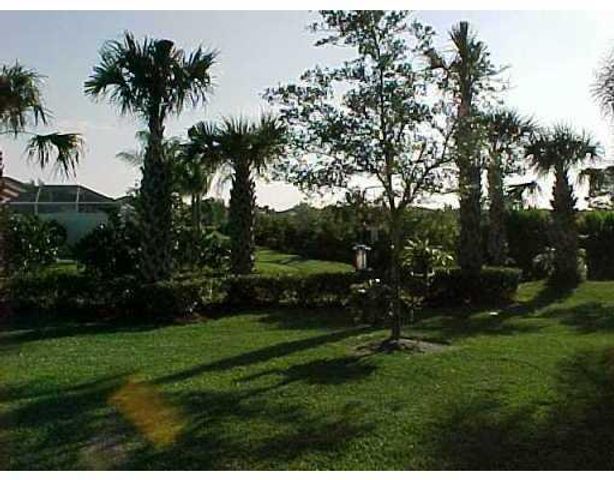 8984 SE Hawks Nest Court, Hobe Sound, FL 33455