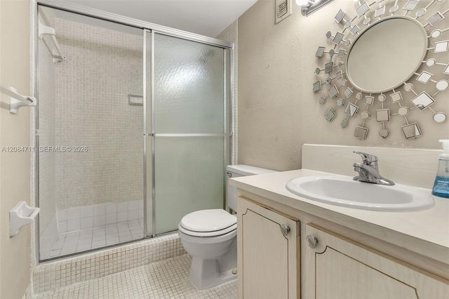 1700 NE 191st Street 508, Miami, FL 33179