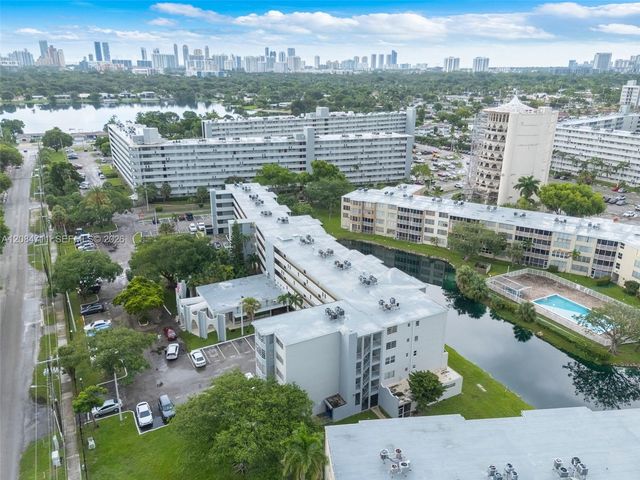 1700 NE 191st Street 508, Miami, FL 33179