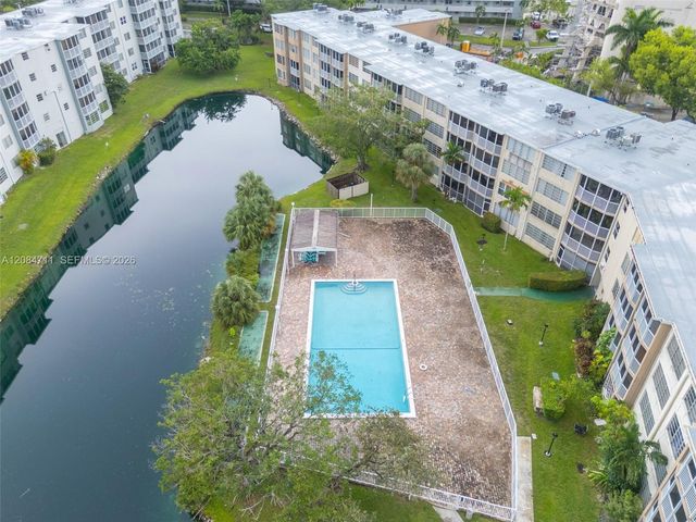 1700 NE 191st Street 508, Miami, FL 33179