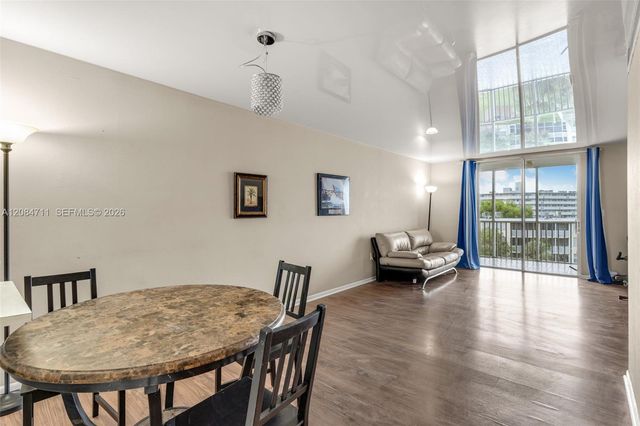 1700 NE 191st Street 508, Miami, FL 33179