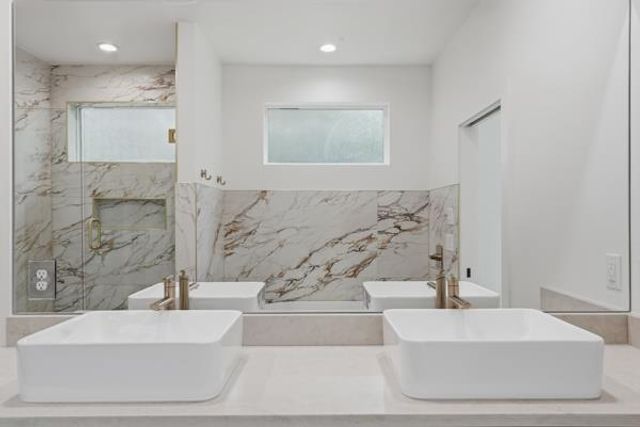 7717 Whitney Michel Drive, Oklahoma City, OK 73121