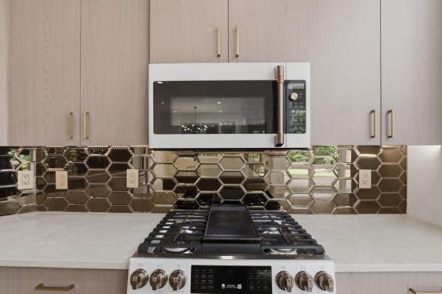 7717 Whitney Michel Drive, Oklahoma City, OK 73121