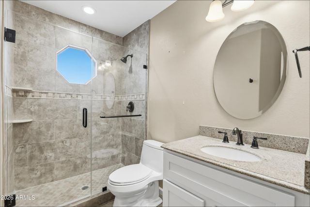 1202 E LIGHTHOUSE Court, Gilbert, AZ 85234