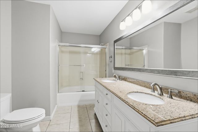 1202 E LIGHTHOUSE Court, Gilbert, AZ 85234