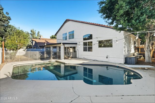 1202 E LIGHTHOUSE Court, Gilbert, AZ 85234